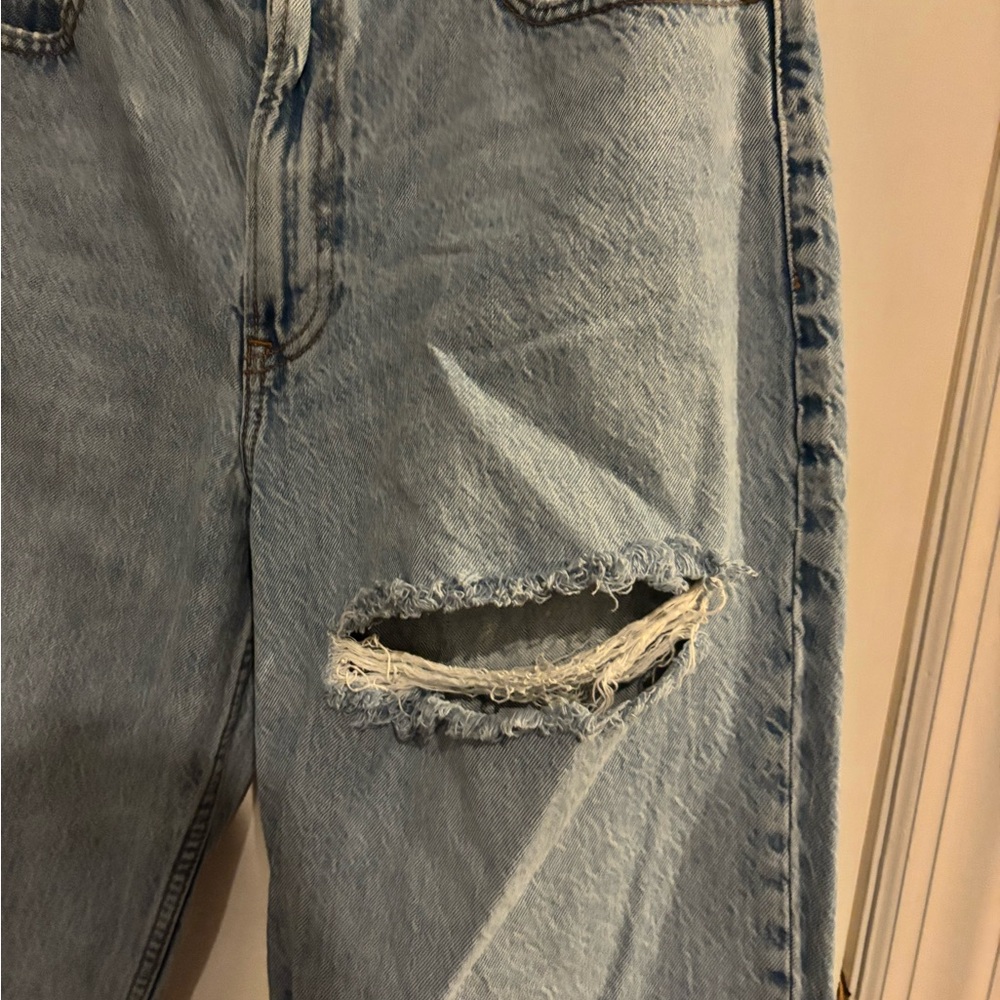 Abercrombie High Rise Loose Blue Jeans 30/10R - Picture 3 of 7